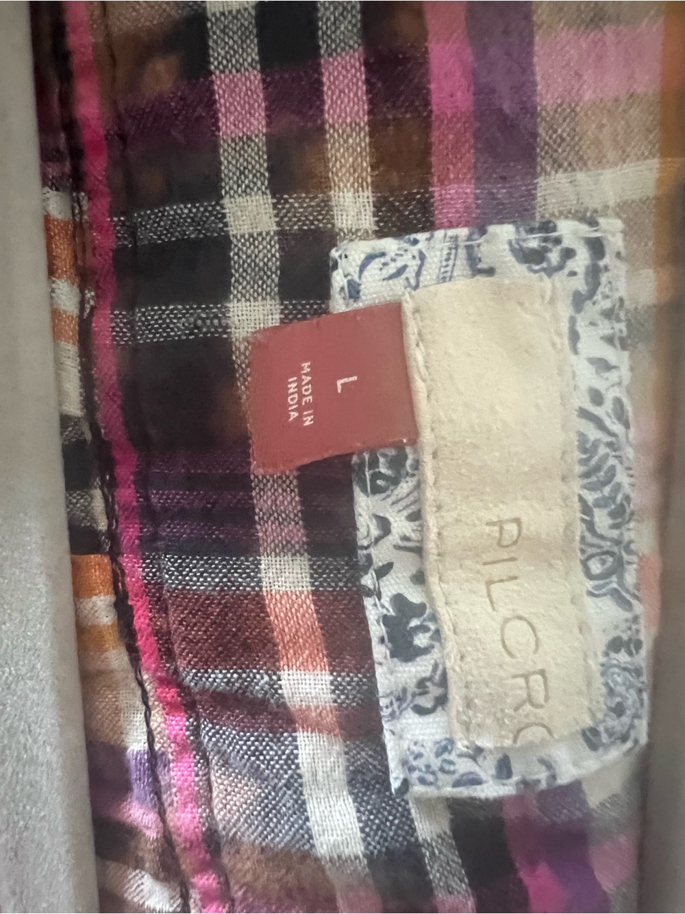Size Large. Anthropologie Pilcro Plaid Crafted Buttondown. EUC - Picture 8 of 9